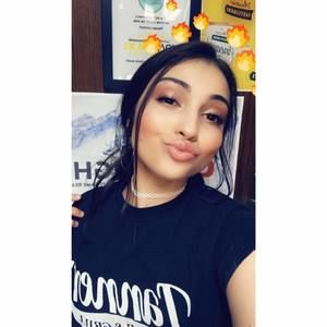Meet your Posher, Lauryn